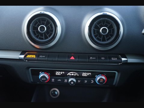 Audi A3 2.0 TDI 35 Black Edition Sportback S Tronic Euro 6 (s/s) 5dr 39