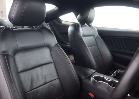 Ford Mustang 5.0 Mustang GT Auto 2dr 37