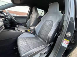 Volkswagen Golf 1.5 Golf R-Line TSI 5dr 69