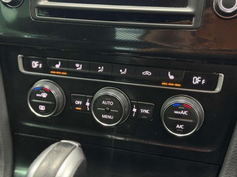 Volkswagen Golf 2.0 TSI BlueMotion Tech GTI Hatchback 5dr Petrol DSG Euro 6 (s/s) (220 ps) 47