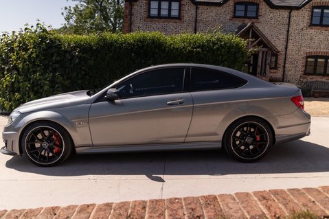 Mercedes-Benz C Class 6.3 C63 V8 AMG Edition 125 SpdS MCT Euro 5 2dr 7