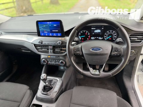 Ford Focus 1.0 Focus Titanium 5dr 19
