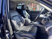 Jaguar E-Pace S 3