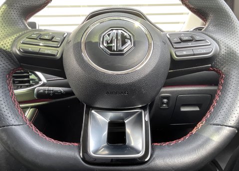 MG HS 1.5 T-GDI EXCLUSIVE PHEV 23