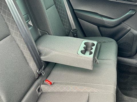 Skoda Karoq SE TECHNOLOGY TSI DSG 38
