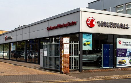 Vauxhall Dealer near Brighton