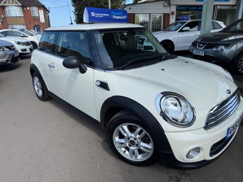 Mini Hatch 1.6 One Auto Euro 6 3dr 7