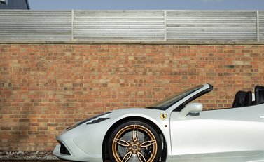 Ferrari 458 Speciale Aperta 37