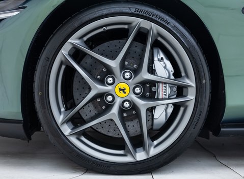 Ferrari Roma SPIDER 28