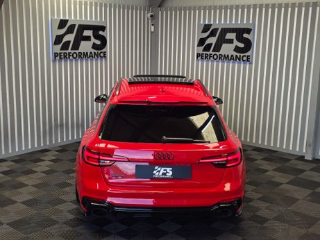 Audi RS4 2.9 TFSI V6 Estate 5dr Petrol Tiptronic quattro Euro 6 (s/s) (450 ps) 16