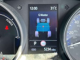 Toyota C-HR 1.8 C-HR Icon HEV CVT 5dr 29