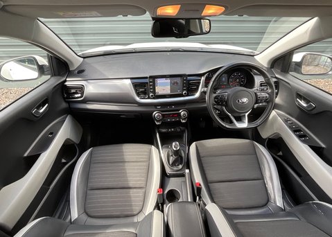 Kia Stonic '3' 1.0 T-GDi 17