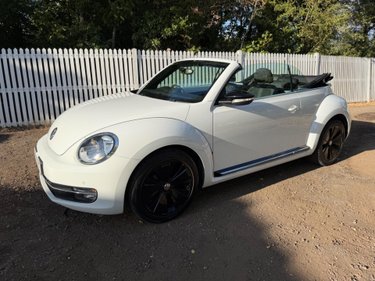 Volkswagen Beetle SPORT TDI BLUEMOTION TECHNOLOGY DSG 3