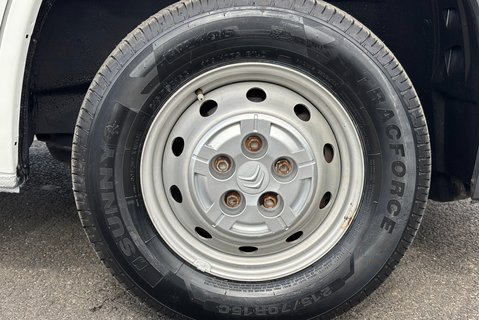 Citroen Relay 35 L2 Single Cab Tipper - Air Con / New Body 26