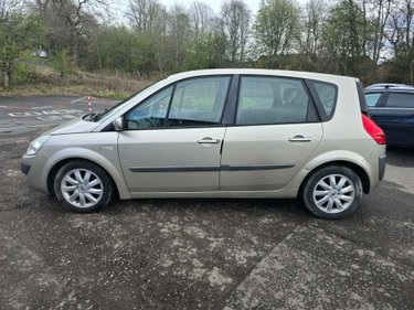 Renault Scenic DYNAMIQUE VVT 5STR 3