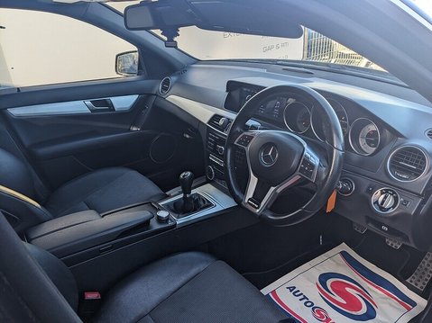 Mercedes-Benz C Class C250 CDI BLUEEFFICIENCY AMG SPORT 12