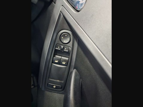 Citroen C4 Picasso 1.6 C4 Grand Picasso LX 5dr 28