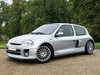 Renault Clio RENAULTSPORT V6