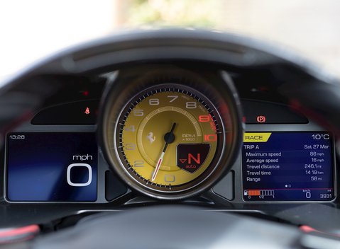 Ferrari 812 Superfast 15