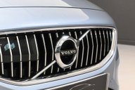 Volvo V40 1.5 V40 Inscription Edition T3 Auto 5dr 21