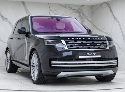 Land Rover Range Rover P530 First Edition 1