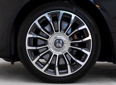 Rolls-Royce Dawn 11