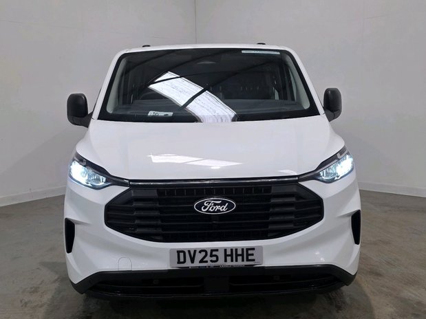 Ford Transit Custom 320 TREND L2H1 DCIV ECOBLUE 5