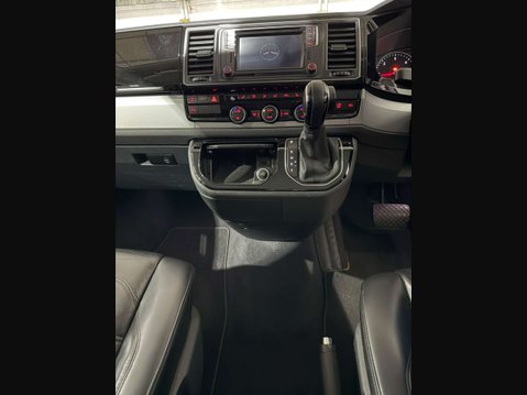 Volkswagen Caravelle 2.0 Caravelle Executive TDI BlueMotion Technology Semi-Auto 5dr 41