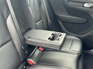 Volvo XC40 B4 INSCRIPTION PRO MHEV 39