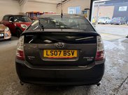 Toyota Prius 1.5 T Spirit CVT 5dr 6