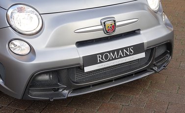 Abarth 695 Biposto 17