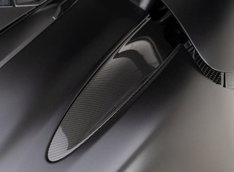 McLaren 720S Performance 28