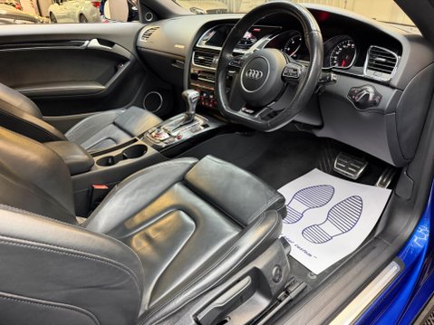 Audi A5 3.0 TDI V6 Black Edition Plus S Tronic quattro Euro 6 (s/s) 2dr 40