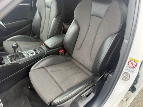 Audi A3 1.0 TFSI 30 Black Edition Sportback Euro 6 (s/s) 5dr 31