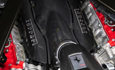 Ferrari SF90 Stradale Stradale Tailor Made Ispirazioni 37