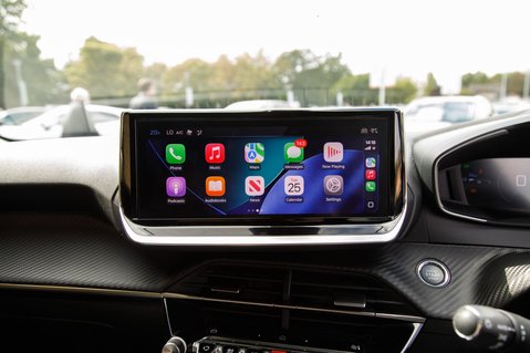 Peugeot 2008 PURETECH EAT8 S/S ALLURE 28