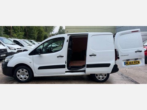 Peugeot Partner 1.6 HDi 850 Professional Panel Van 4dr Diesel Manual L1 (132 g/km, 90 bhp) 16