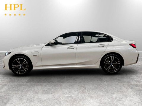 BMW 3 Series 2.0 330e 12kWh M Sport Saloon 4dr Petrol Plug-in Hybrid Auto Euro 6 (s/s) ( 4