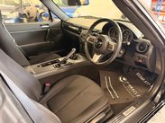 Mazda MX-5 1.8i (Option Pack) Roadster Euro 4 2dr 10
