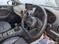 Audi A3 TFSI BLACK EDITION 19