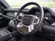 Land Rover Defender D250 SE County Edition 13