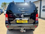 Nissan Pathfinder 2.5 dCi Tekna 4WD Euro 5 5dr 7