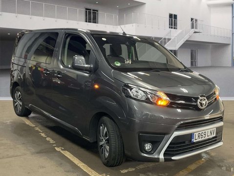 Toyota Proace Verso 2.0 Proace Verso Family L1 D-4D Auto 5dr 1