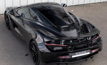 McLaren 720S Peformance 11