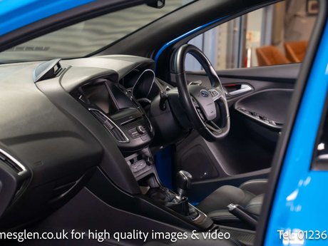 Ford Focus 2.3 Focus RS 4WD 5dr 12