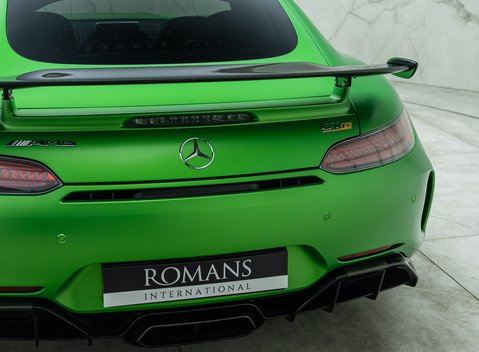 Mercedes-Benz AMG GT R 27