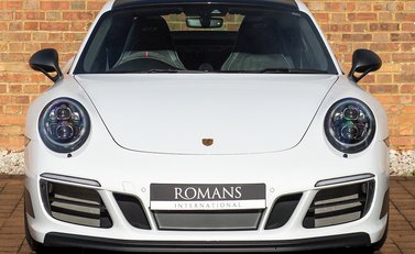 Porsche 911 (991.2) Carrera 4 GTS 'British Legends E 4