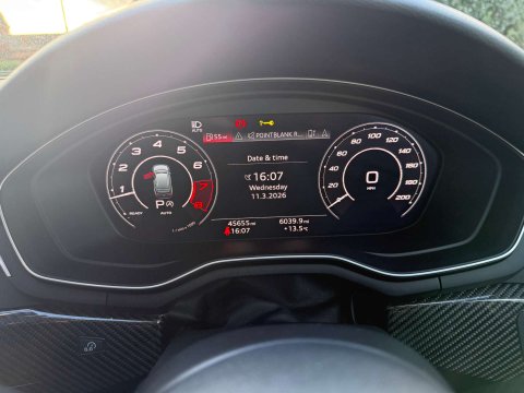 Audi RS4 2.9 RS 4 Carbon Black TFSI Quattro Auto 4WD 5dr 17