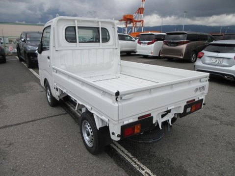 Daihatsu Hijet 4WD MANUAL 660cc KEI MINI TRUCK DELIVERY MILEAGE 6