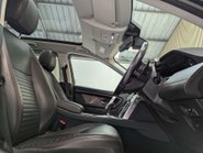 Land Rover Discovery Sport 2.0 Discovery Sport R-Dynamic HSE Auto 4WD 5dr 29